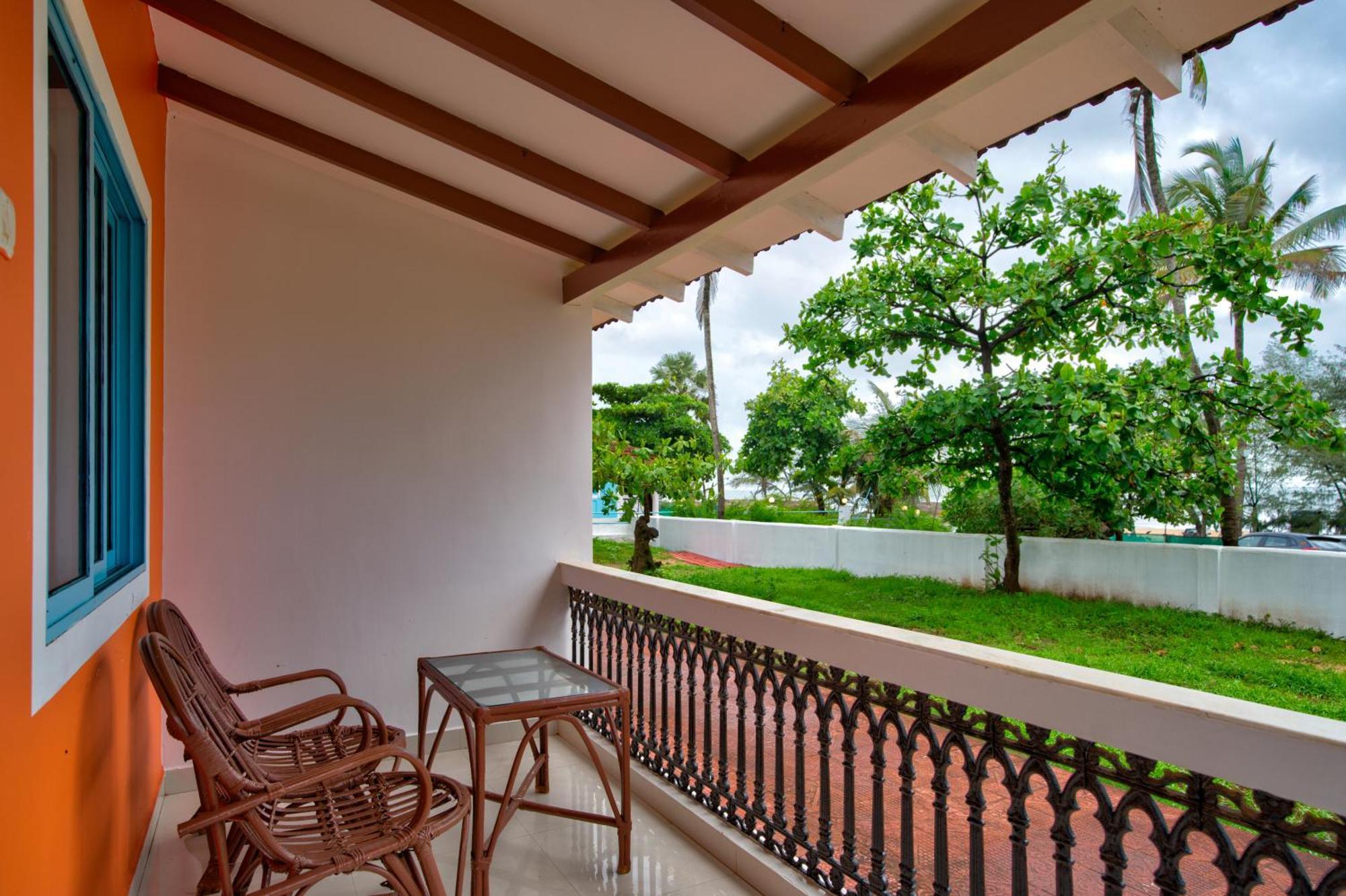 Papilio Beach Front Cottages-Tbv Baga Esterno foto