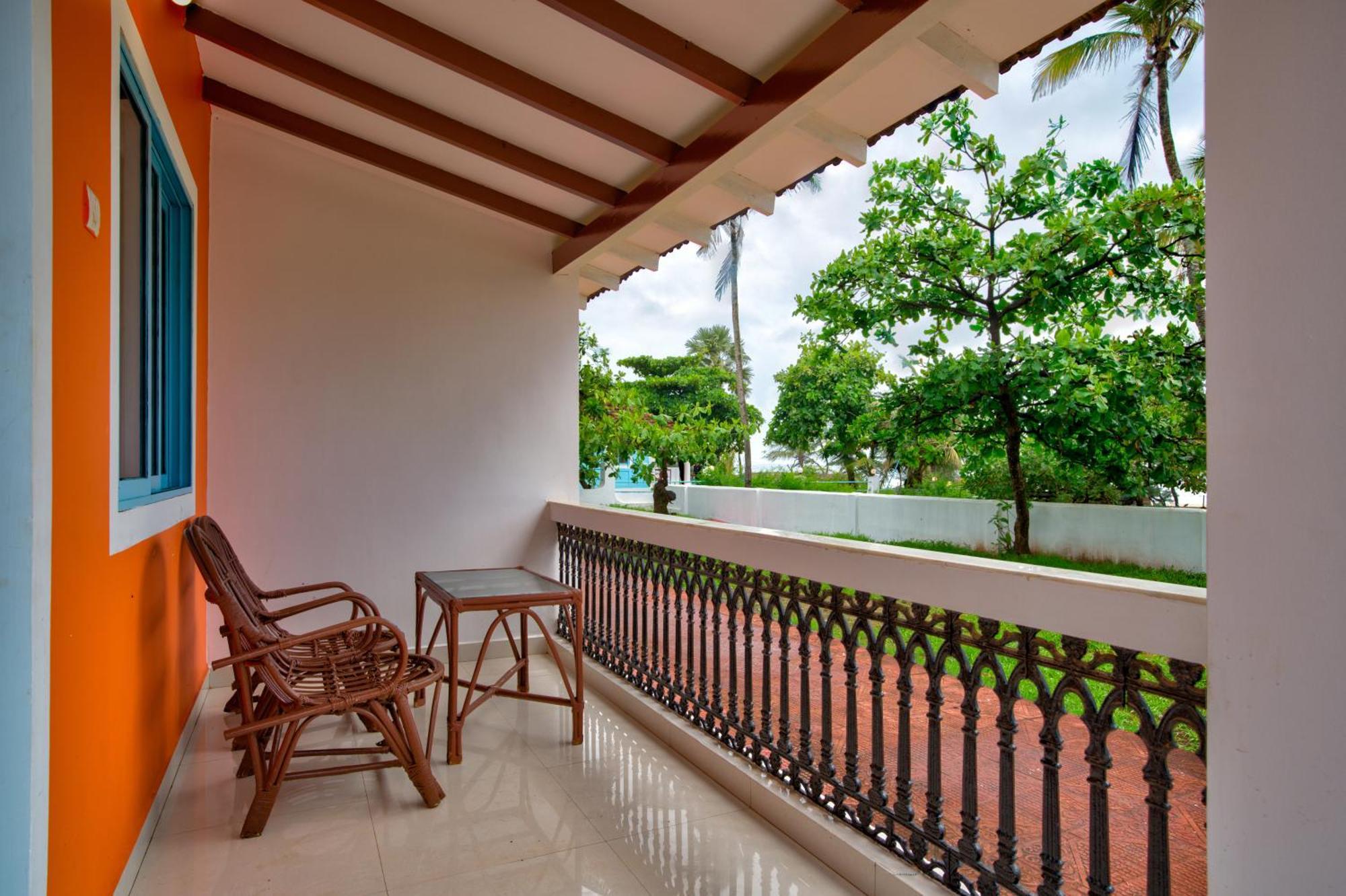 Papilio Beach Front Cottages-Tbv Baga Esterno foto